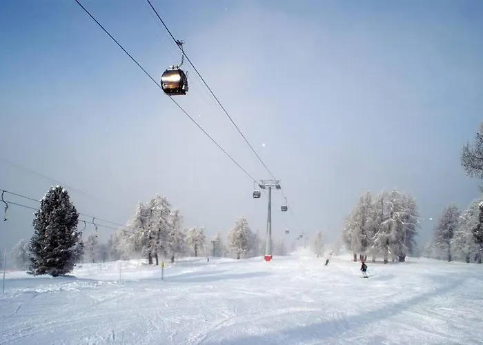 Wunderbarer Panoramablick Апартаменты Ле-Коллон